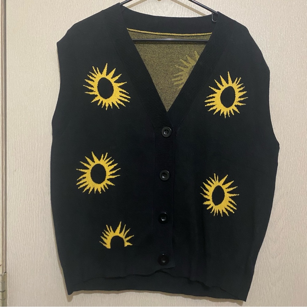 Sunshine Sweater Vest with Buttons - SHEIN Size 2XL - NWOT - Picture 2 of 5
